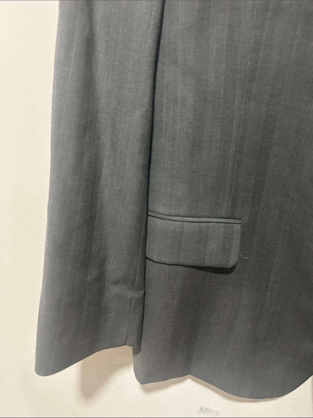 Joseph & Feiss Dark Gray Two-Piece Men's Suit - Picture 10 of 15